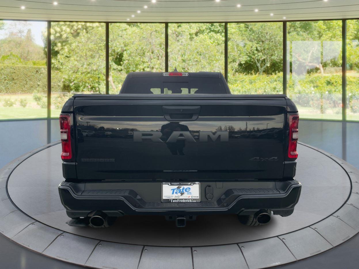 2025 Ram 1500 Big Horn photo 4