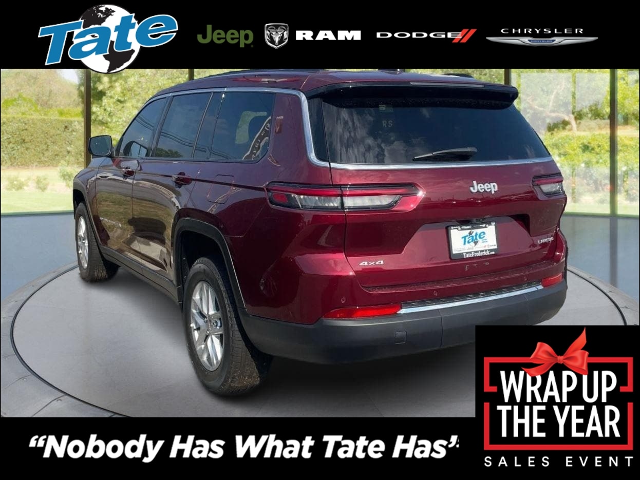 2025 Jeep Grand Cherokee L Laredo's photo