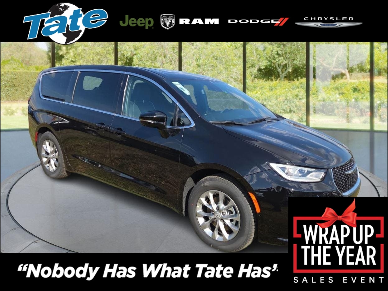 2026 Chrysler Pacifica Limited's photo