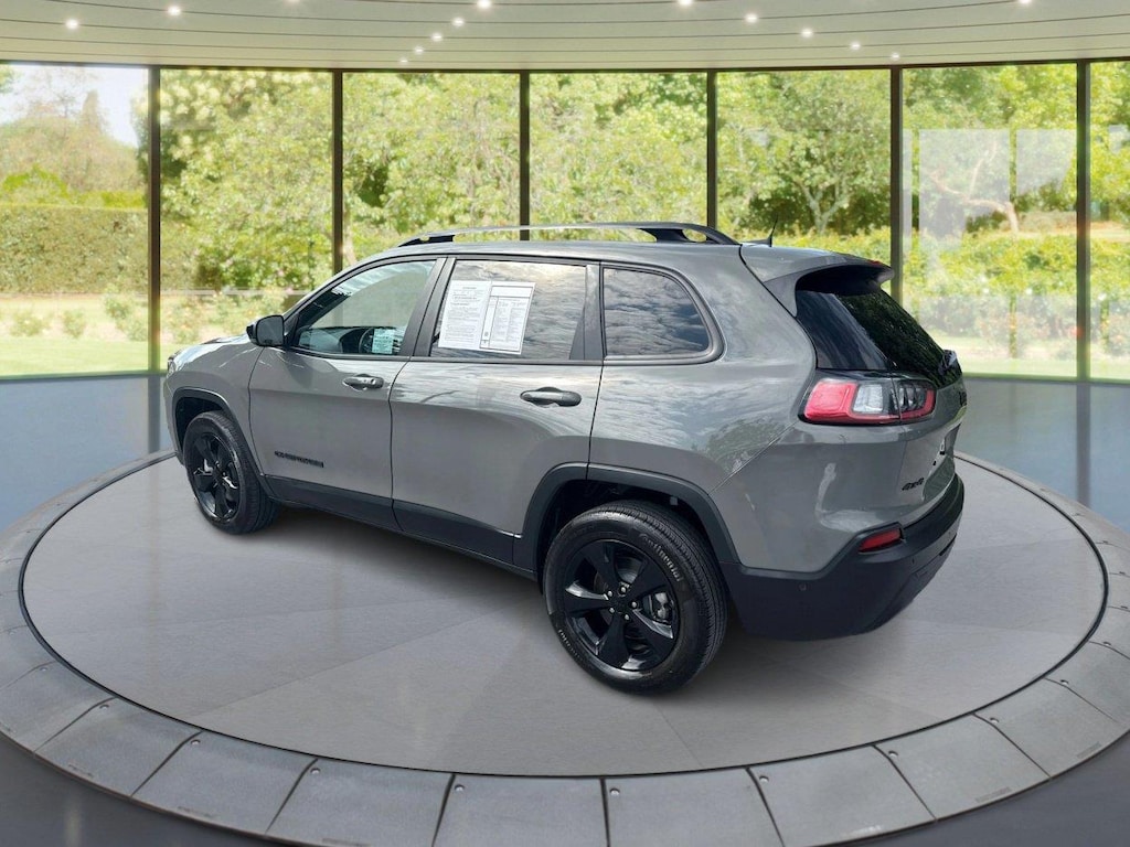 Certified 2023 Jeep Cherokee Altitude Lux SUV