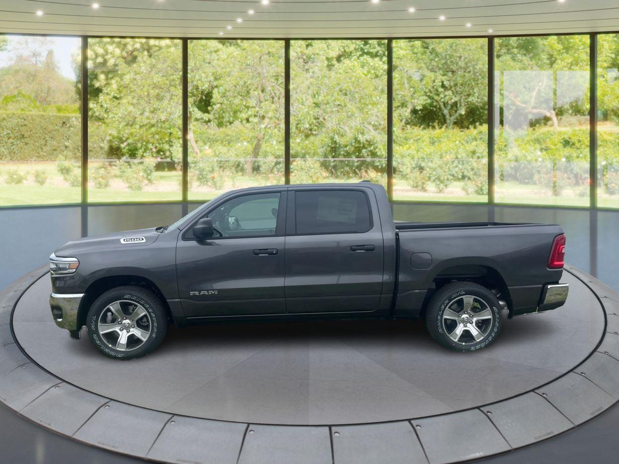 2026 Ram 1500 Tradesman photo 2