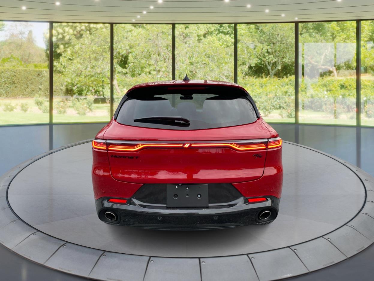 2024 Dodge Hornet R/T Plus photo 4