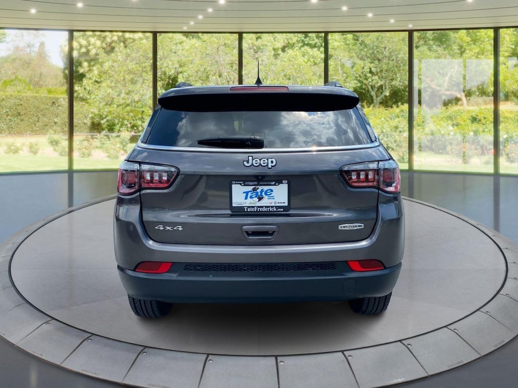 Used 2022 Jeep Compass Latitude Lux SUV