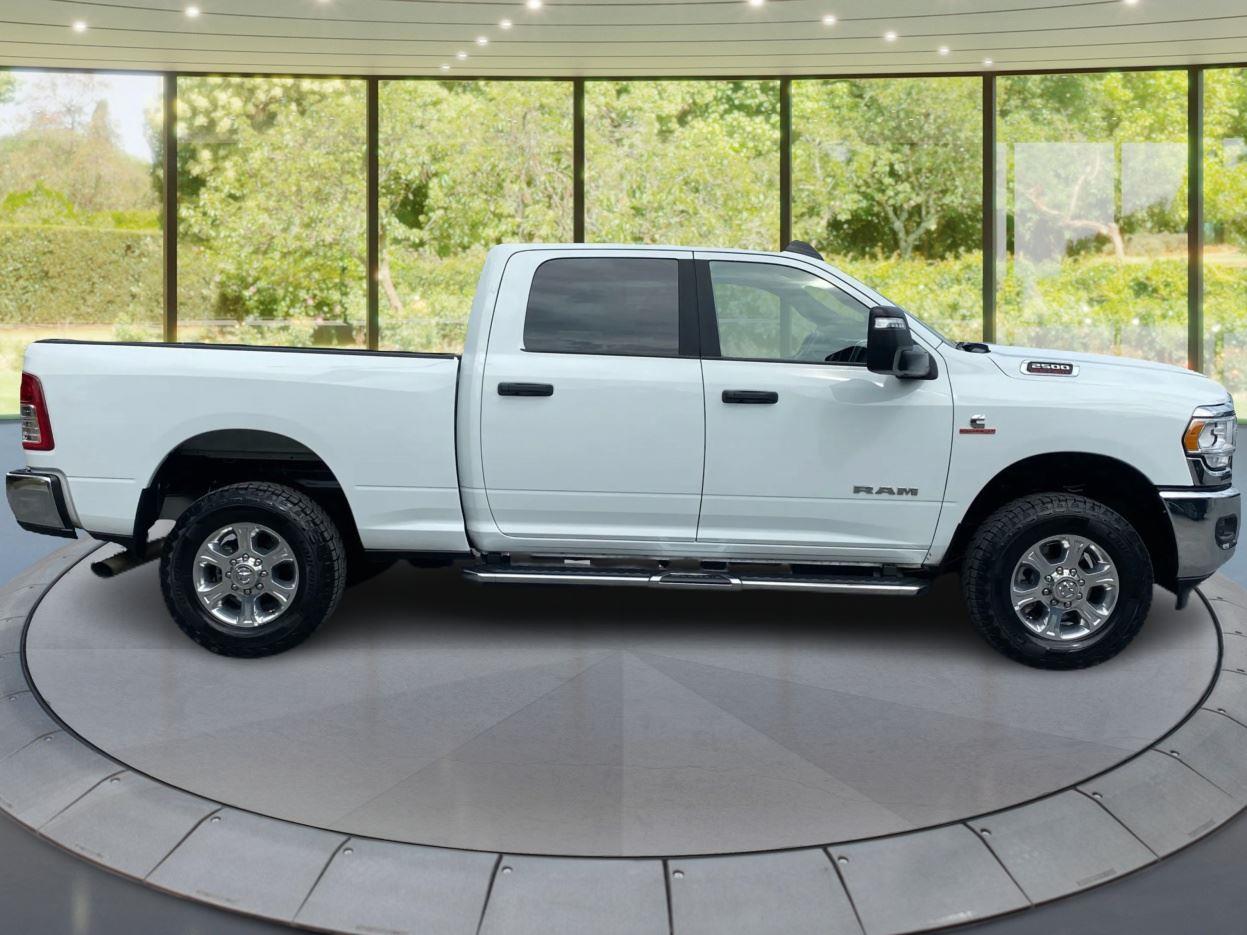 2024 Ram 2500 Big Horn photo 2