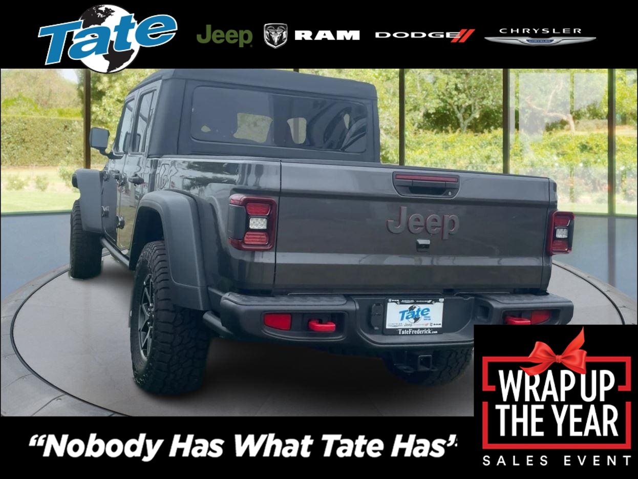 2025 Jeep Gladiator Rubicon's photo