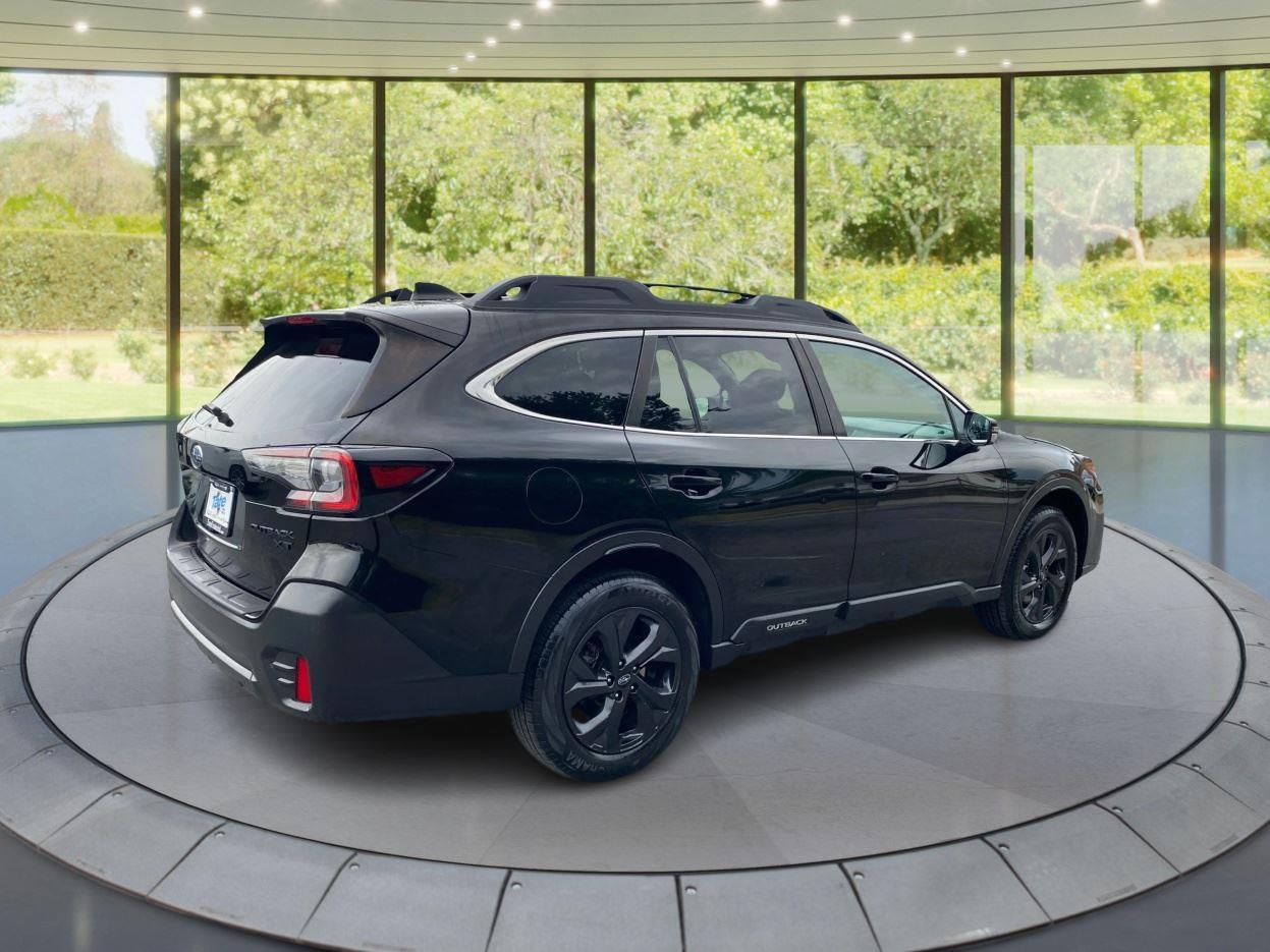2022 Subaru Outback Onyx Edition XT photo 3