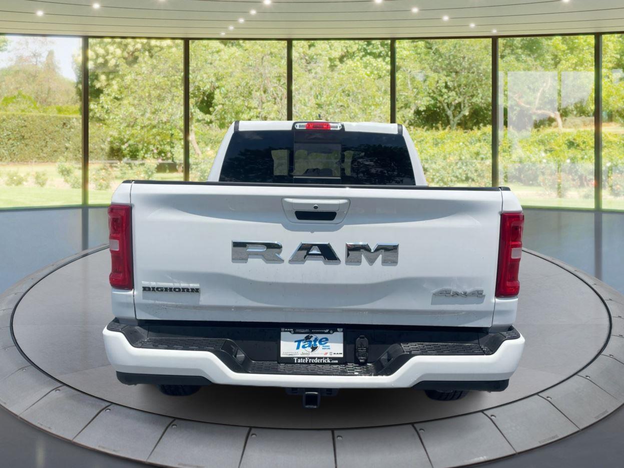 2025 Ram 1500 Big Horn photo 4