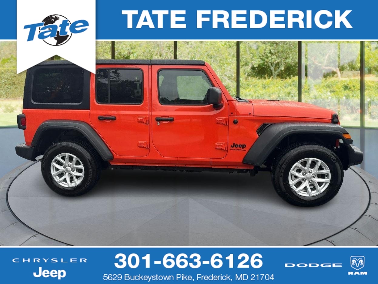 2023 Jeep Wrangler Sport S's photo