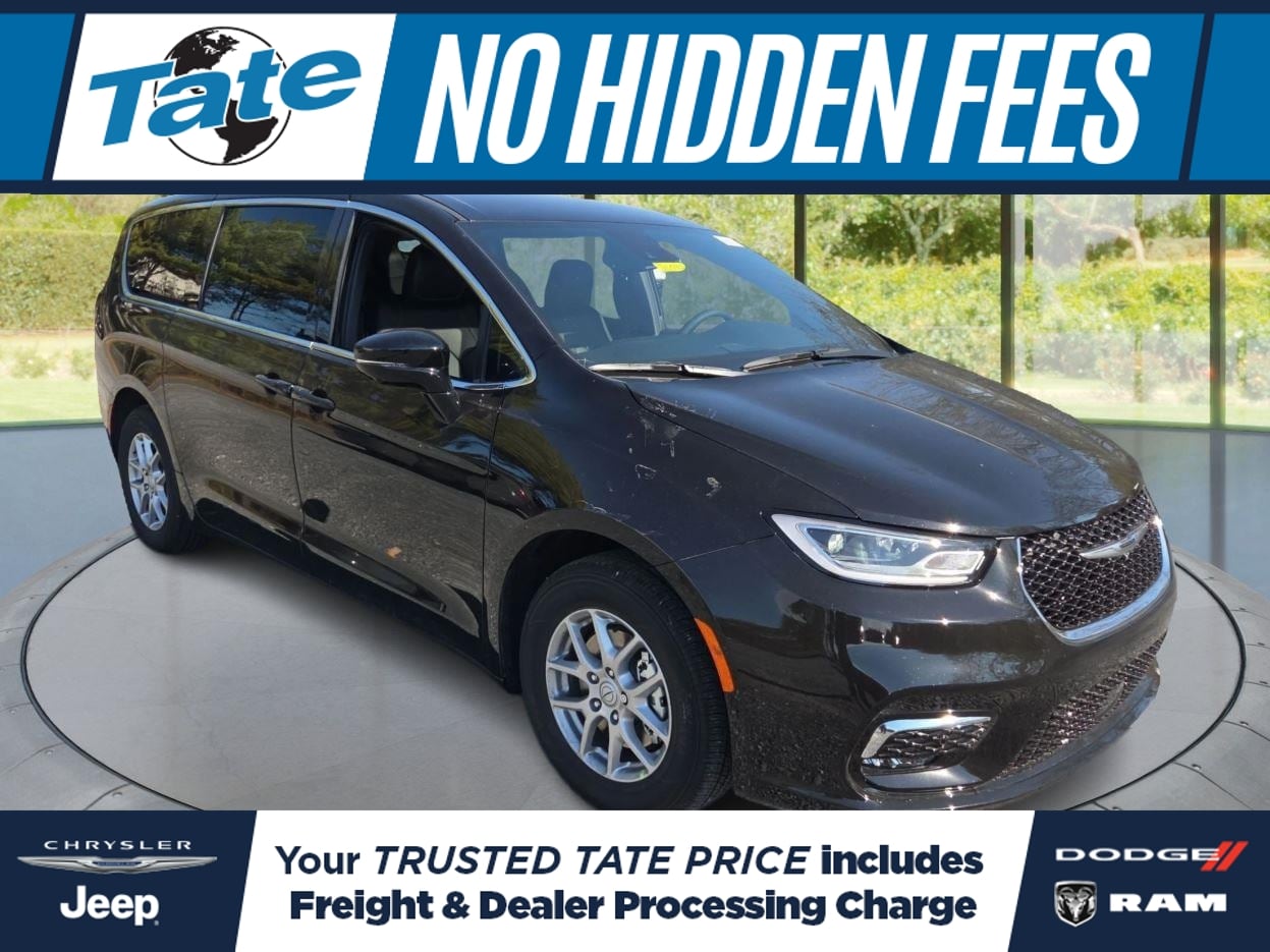 2026 Chrysler Pacifica Passenger Van 