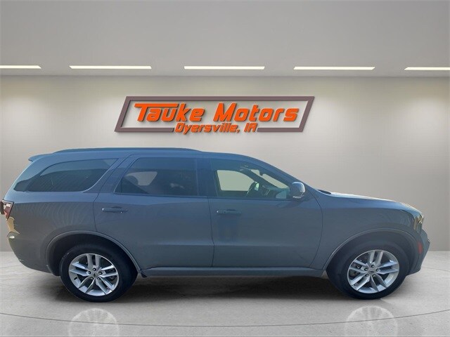 2022 Dodge Durango GT Plus photo 2