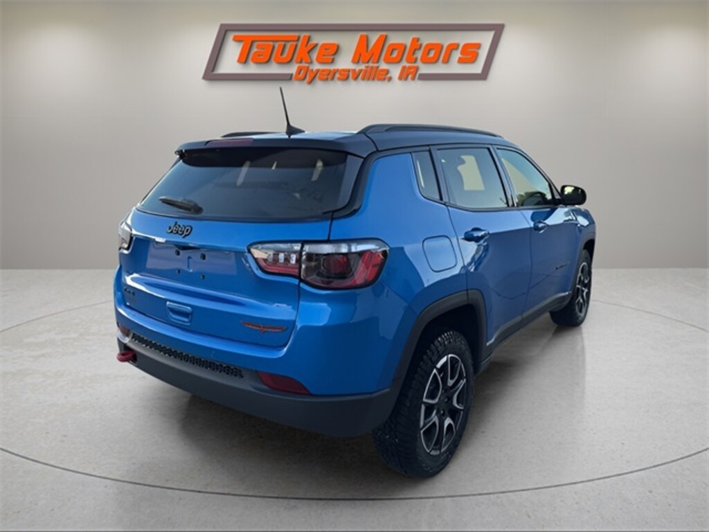 New 2026 Jeep Compass Trailhawk Sport Utility