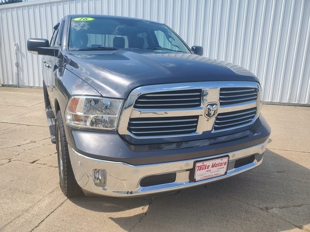 Used 2016 RAM Ram 1500 Pickup Big Horn with VIN 1C6RR7TT8GS111008 for sale in Dyersville, IA