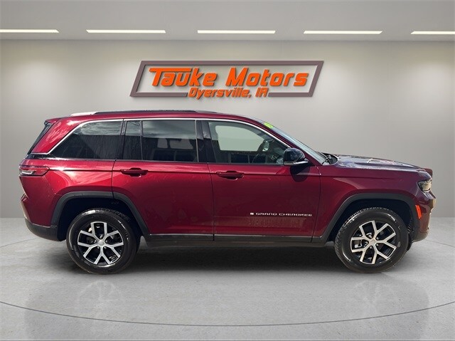 2024 Jeep Grand Cherokee Limited photo 2