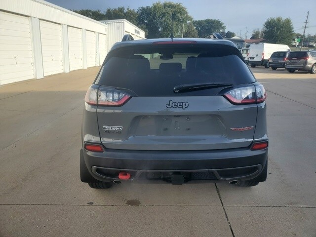 2022 Jeep Cherokee Trailhawk photo 3