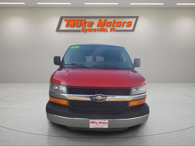 Used 2007 Chevrolet Express Cargo Work with VIN 1GCGG29V471138634 for sale in Dyersville, IA
