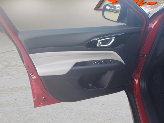 2026 Jeep Compass Limited - Photo 11