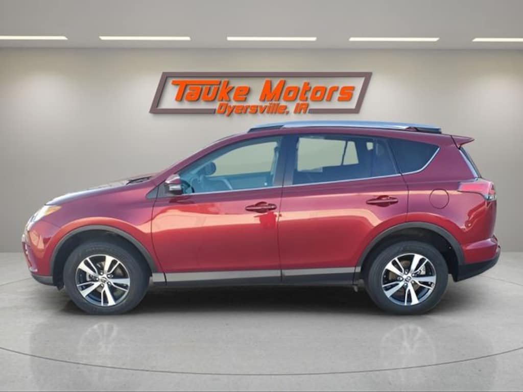 Used 2018 Toyota RAV4 XLE SUV