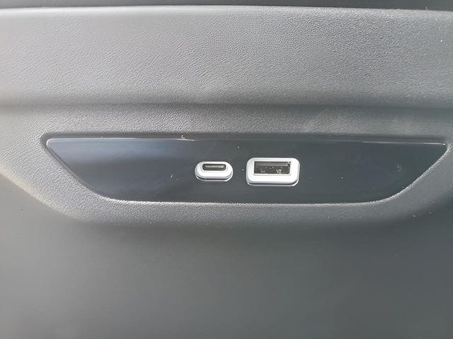 2026 Chrysler Pacifica Select - Photo 43