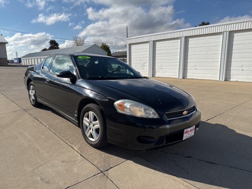 Used 2006 Chevrolet Monte Carlo LS Coupe