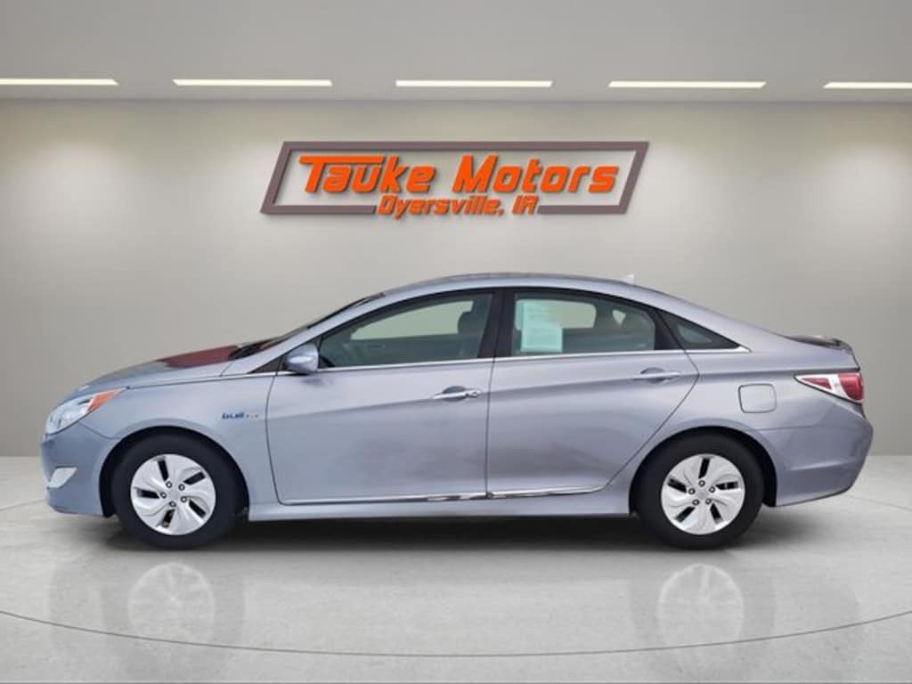 Used 2014 Hyundai Sonata Hybrid Limited Sedan