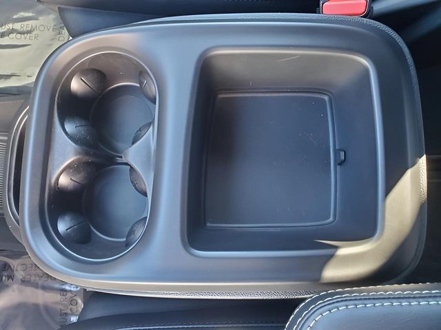 2026 Chrysler Pacifica Select - Photo 32