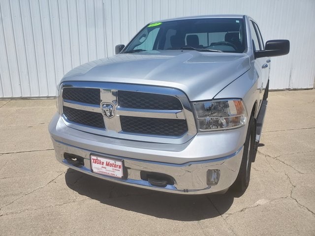 Used 2017 RAM Ram 1500 Pickup SLT with VIN 1C6RR7LT3HS616455 for sale in Dyersville, IA