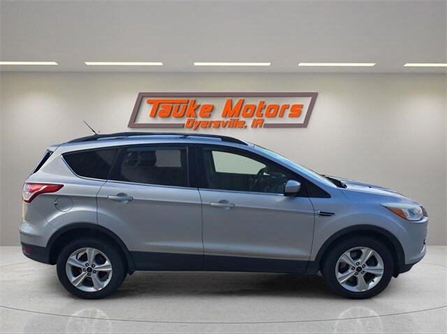 2013 Ford Escape SE photo 2