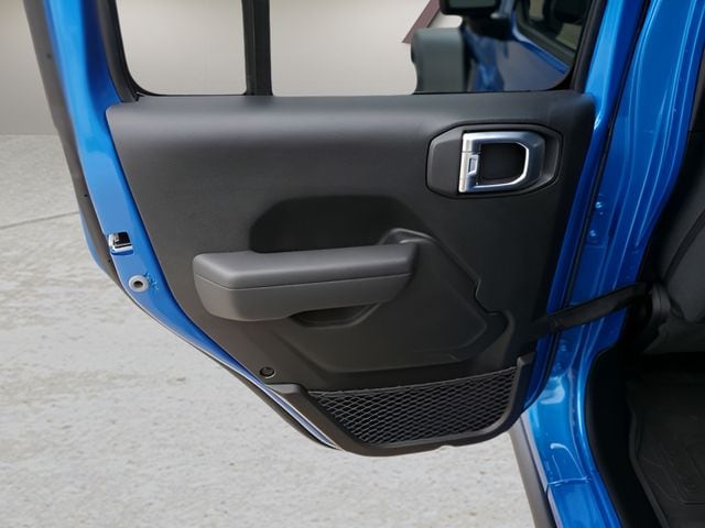 2026 Jeep Wrangler 4-Door Willys - Photo 29