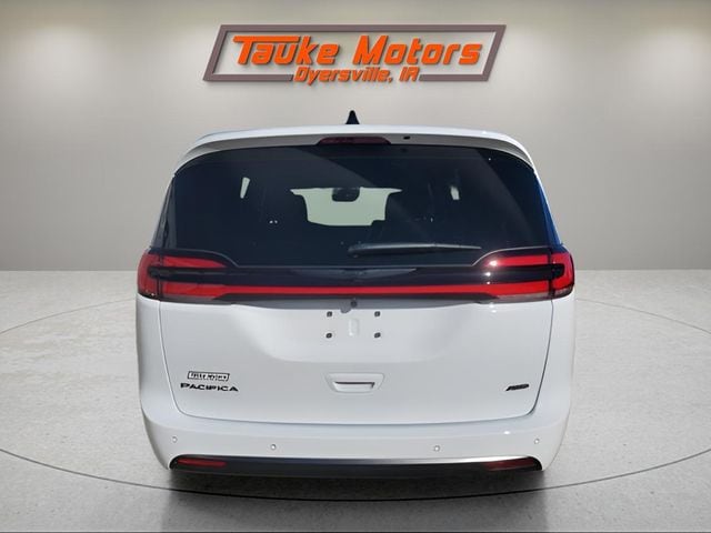 2026 Chrysler Pacifica Select - Photo 6