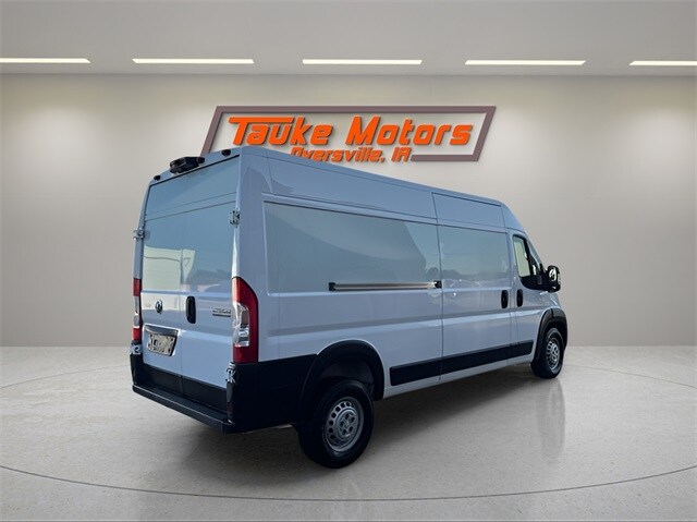 2025 Ram ProMaster 2500 Cargo Van photo 3