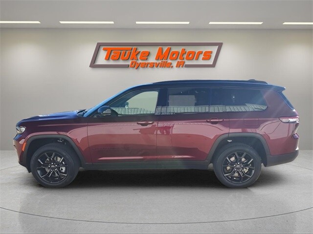 2025 Jeep Grand Cherokee Limited photo 3