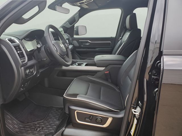 2026 RAM 1500 Laramie - Photo 26