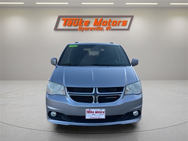 Used 2014 Dodge Grand Caravan SXT with VIN 2C4RDGCG8ER341981 for sale in Dyersville, IA