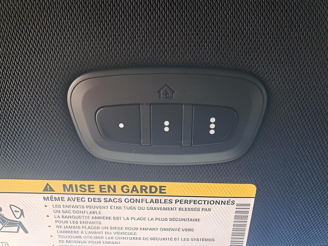 2026 Chrysler Pacifica Select - Photo 23