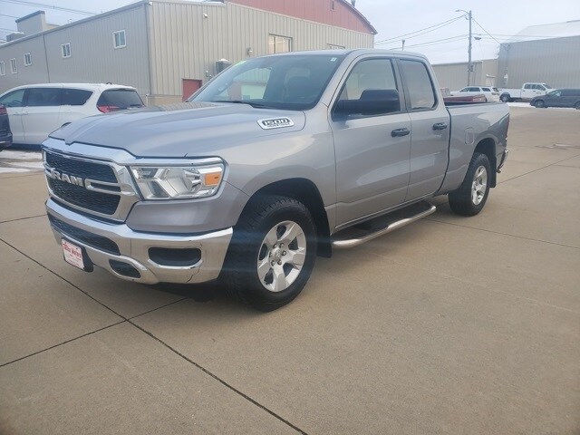 2024 Ram 1500 Tradesman photo 2