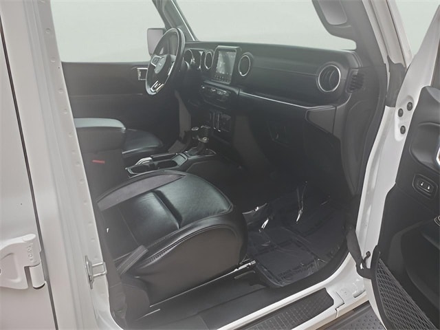 View 32