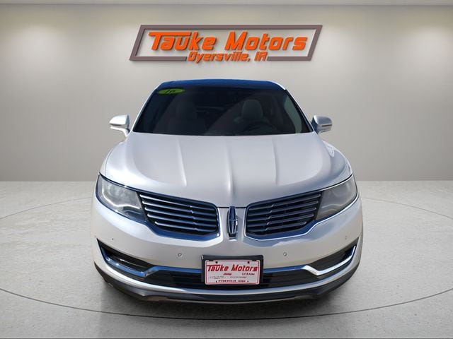 Used 2016 Lincoln MKX Reserve with VIN 2LMTJ8LR0GBL23301 for sale in Dyersville, IA