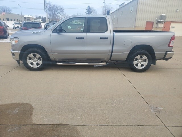 2024 Ram 1500 Tradesman photo 3