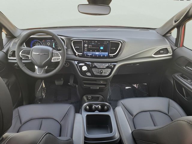 2026 Chrysler Pacifica Select - Photo 38