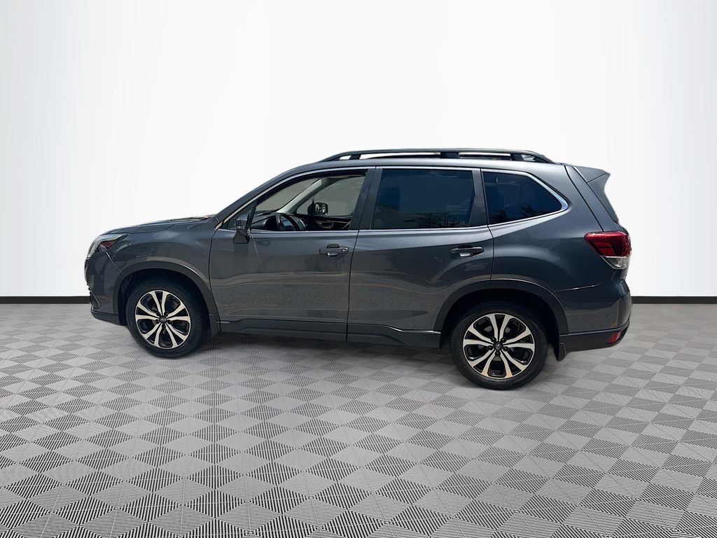 2022 Subaru Forester Limited - Photo 9