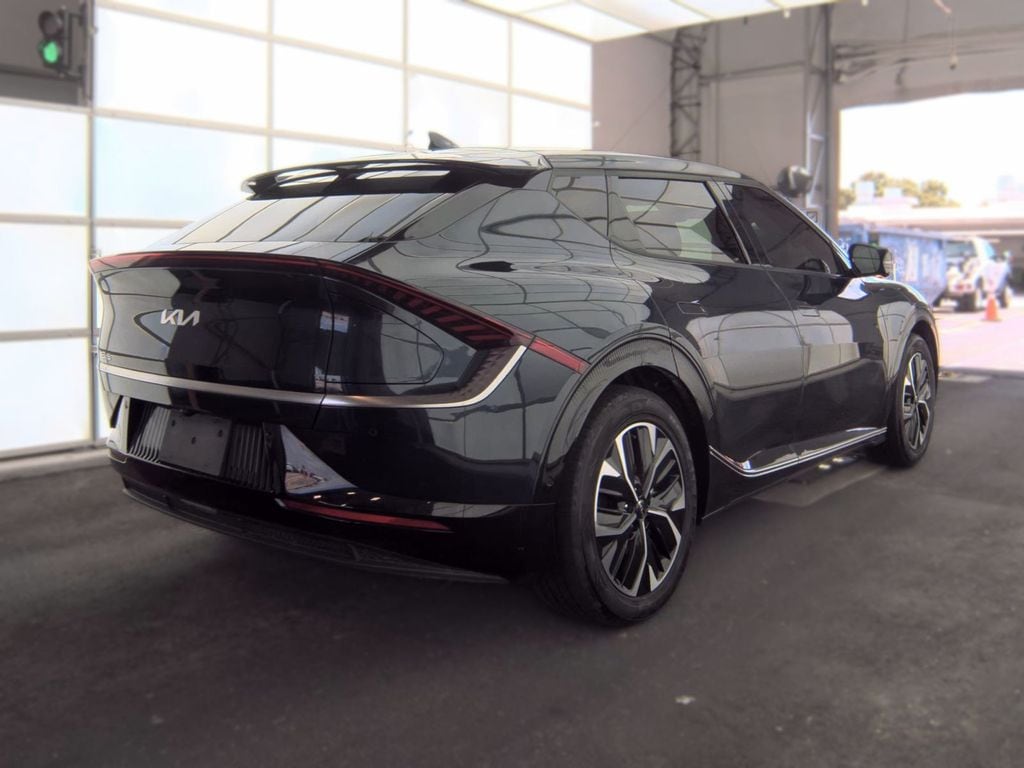 Used 2023 Kia EV6 Wind with VIN KNDC34LA5P5608965 for sale in Plantation, FL