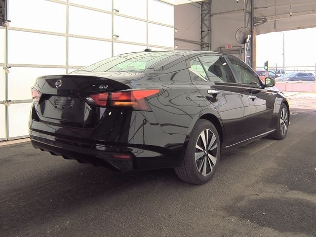 Used 2021 Nissan Altima SV with VIN 1N4BL4DV1MN326823 for sale in Plantation, FL