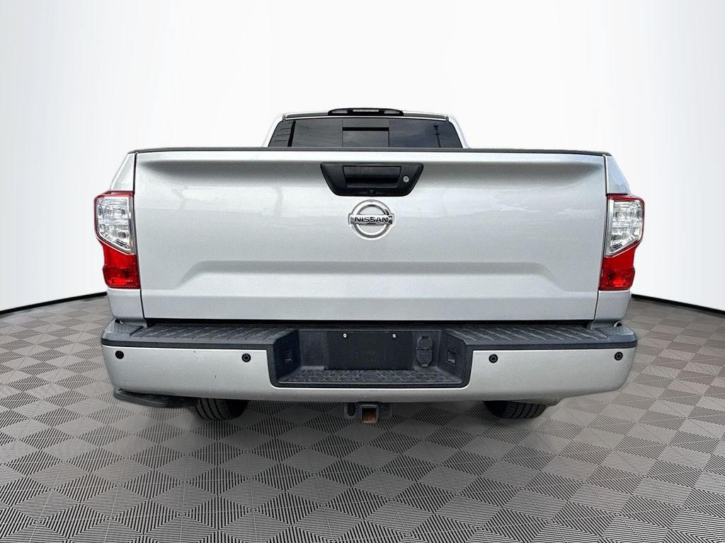 2019 Nissan Titan XD SV - Photo 6