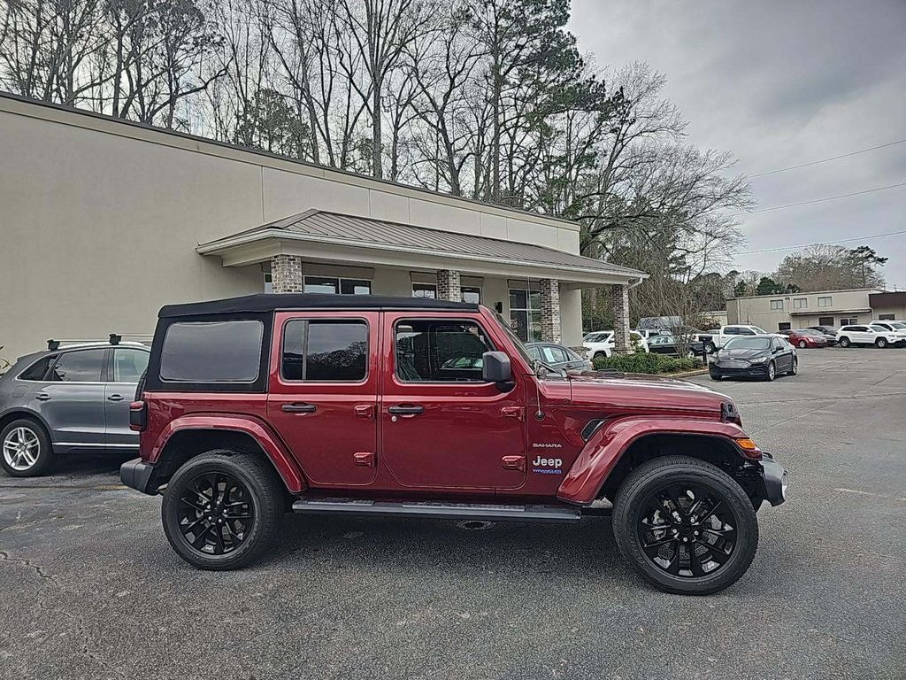 Used 2021 Jeep Wrangler SUV