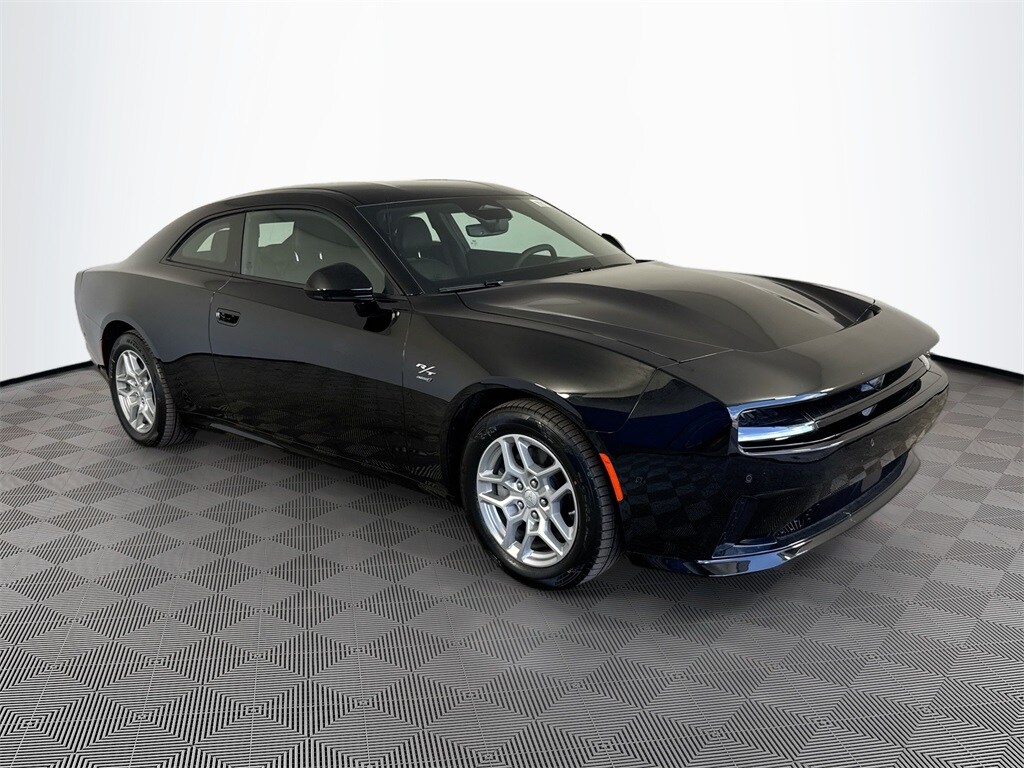 2025 Dodge Charger R/T photo 3