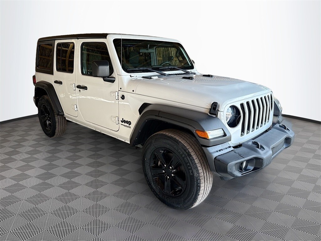 2021 Jeep Wrangler Unlimited Sport Altitude photo 3