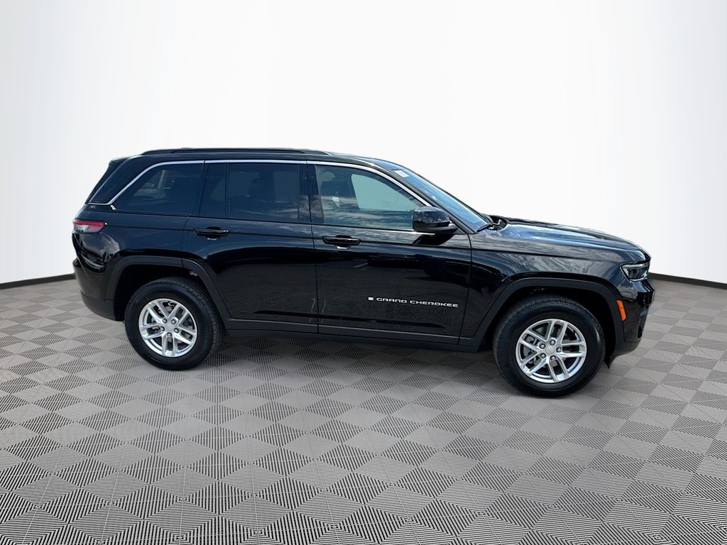 New 2026 Jeep Grand Cherokee LAREDO X 4X2 Sport Utility