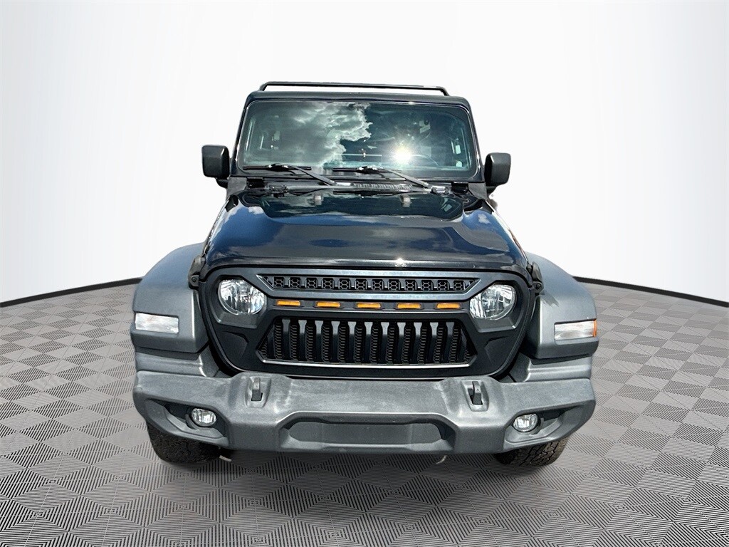 2018 Jeep Wrangler Unlimited Sport S photo 2