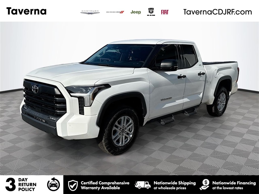 2022 Toyota Tundra SR5's photo