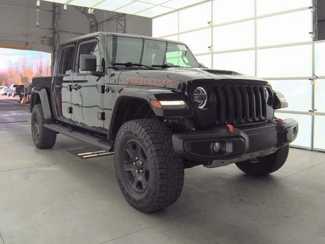 2022 Jeep Gladiator Mojave photo 3